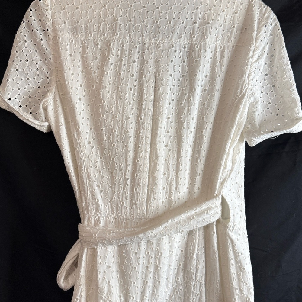 Diane von Furstenberg for Neiman Marcus White Eyelet Wrap Dress – Size 12 - Picture 8 of 13
